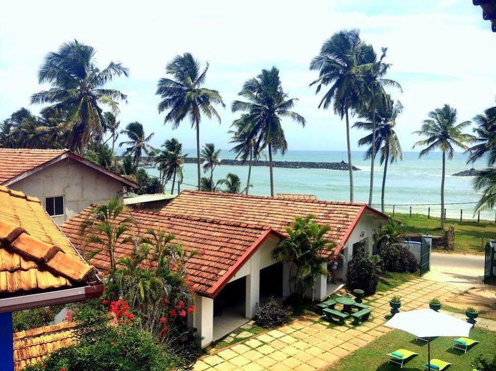 New Shangrela Beach Resort Ambalangoda  Exterior photo